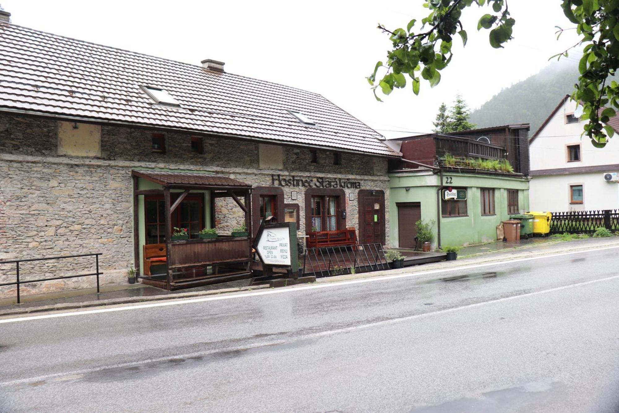 Hostinec Stara Krcma Stratená Exterior foto